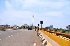 Solapur Maratha Protest : आरक्षणासाठी सोलापूरमध्ये मराठा आक्रोश मोर्चा, तब्बल चार हजार पोलिसांचा कडेकोट बंदोबस्त