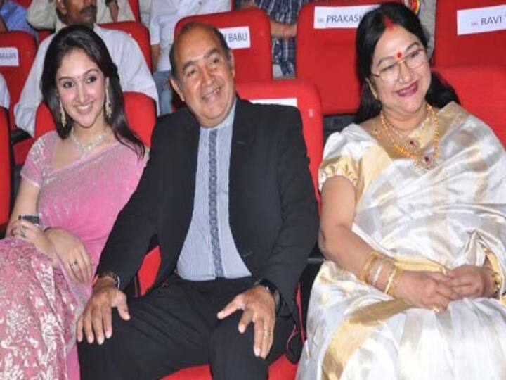 ‘உலகம் சுற்றும் வாலிபன்,’ திரைப்படத்தில், இவர் நடிப்பில் மிக மறக்கமுடியாத கதாபாத்திரத்தை நடித்தார்