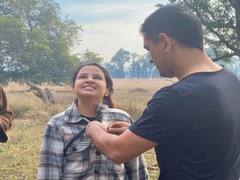 Happy anniversary :  உன் காதலால் என் இதயத்தை நீ துடிக்க வை: தோனி - சாக்ஷி  போட்டோ ஆல்பம்