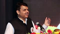 Shivsena-BJP 'शिवसेना-भाजप शत्रुत्त्व नाही, वैचारिक मतभेद', युतीवर देवेंद्र फडणवीसांचं सूचक विधान