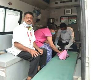 Rajkot : બાળકી ત્યજી દેવાના મામલે સામે આવી ચોંકાવનારી વિગતો, બાળકીની માતાને લઈને શું થયો મોટો ખુલાસો?