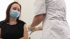 જો આ રીતે થયું હશે વેક્સિનેશન તો થઇ શકે છે બ્લડ ક્લોટિંગની સમસ્યા, જાણો શું કહે છે એક્સપર્ટ