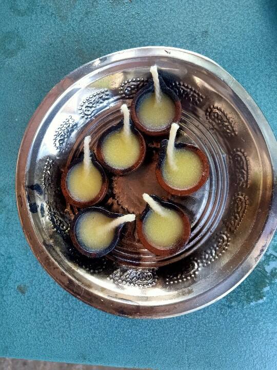 நெய் தீபம்