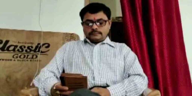 Malda Ratua Number 1 panchayat samiti TMC member resigns over factional party clash Ratua Panchayat Samiti: ‘তিন বছর উন্নয়নের কাজ স্তব্ধ’, ক্ষোভে ইস্তফা রতুয়া ১ নম্বর পঞ্চায়েত সমিতির তৃণমূল সদস্যর