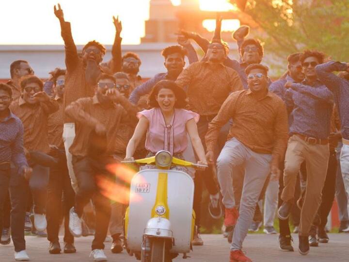 இன்னும் இன்னும் என்ன தொலை தூரத்தில்.. ஆள் யாரும் பார்க்காமல் தடயங்கள் இல்லாமல்