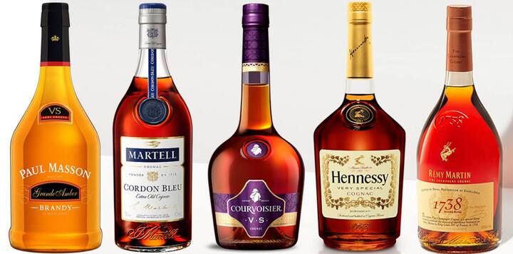 Brandy: ਬ੍ਰਾਂਡੀ ਦਰਅਸਲ, ਵਾਈਨ ਨੂੰ Distill ਕਰ ਕੇ ਬਣਾਈ ਜਾਂਦੀ ਹੈ।