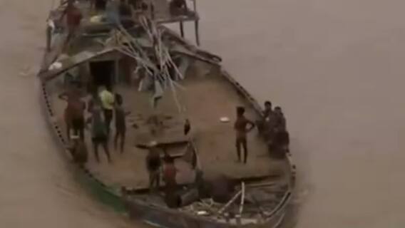 Visuals of illegal sand mining from Bihar's Sonbhadra river | Ghanti Bajao(5.7.2021)