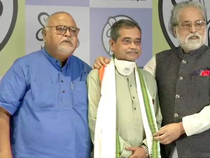 Abhijit Mukherjee joins TMC today Former President Pranab Mukherjee son Abhijit Mukherjee Joins TMC: CM Mamata Can Halt BJP's 'Communal Wave', Says Pranab Mukherjee's Son