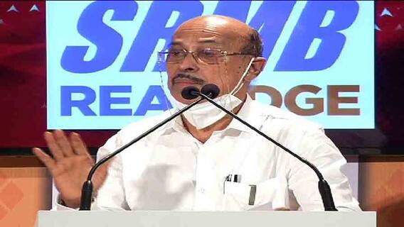 Jukti-Takko: বালক ভোজনের কথা মনে পড়ে গেল 'ভ্যকসিন সেবন' ইভেন্ট দেখে, দেবাঞ্জন কাণ্ডে প্রশ্ন সুভাষ দত্তের