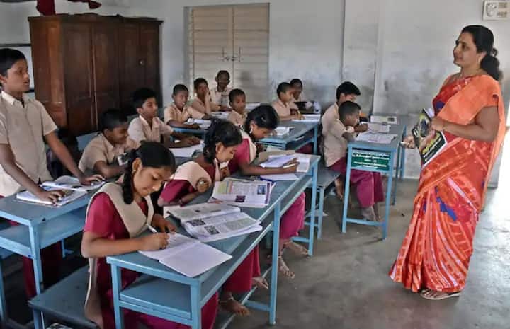 Haryana: Schools from class 9th to 12th will be opened from July 16- Education Minister हरियाणा:  कक्षा 9 से 12वीं तक के स्कूल 16 जुलाई से खोले जाएंगे- शिक्षा मंत्री