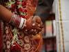 नवविवाहिता पत्नी से दूर रहने को बनाई कोरोना वायरस संक्रमण की जाली रिपोर्ट, पति पर केस दर्ज