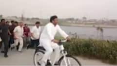 UP Election: Mulayam Singh Yadav की बात ना मानना Akhilesh को पड़ा भारी ! Baat To Chubhegi