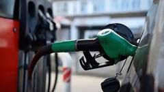 Petrol Price: ২৩টির মধ্যে ১৯টি জেলায় ইতিমধ্যেই সেঞ্চুরি পার করেছে পেট্রোল, কোন জেলায় কত দাম? দেখুন