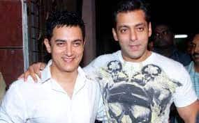 Salman Khan helped Amir Khan when he was in his lowest time Aamir Khan पहली पत्नी रीना दत्ता से तलाक के बाद टूट गए थे, सलमान खान ने ऐसे की थी मदद