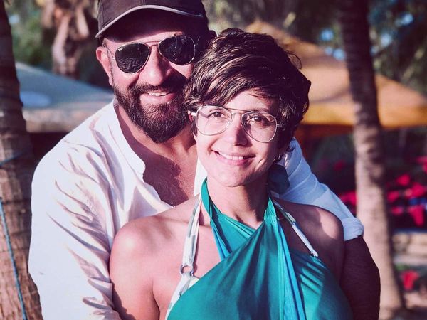 पति Raj Kaushal के निधन के बाद सोशल मीडिया पर पहली बार सामने आईं Mandira Bedi, तस्वीरें शेयर कर ऐसे बयां किया दर्द-ए-दिल