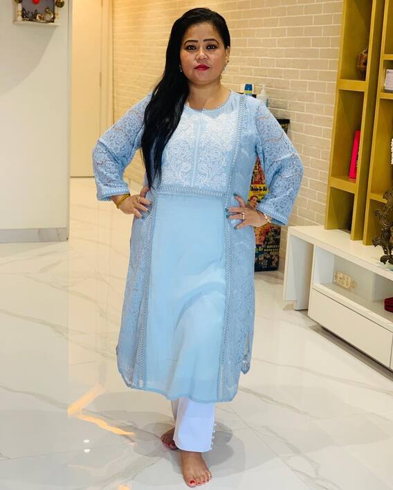 Bharti Singh House: कभी परिवार के साथ एक कमरे के घर में रहती थी कॉमेडी क्वीन, आज है करोड़ों के आलीशान घर की मालकिन, देखिए Inside तस्वीरें तस्वीरें