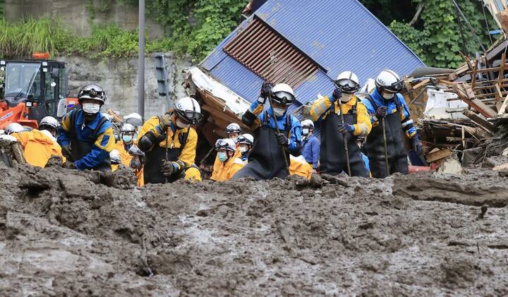 According to media reports, Prime Minister Yoshihide Suga asked people in the affected areas to remain on alert and take precautions after he and cabinet ministers met on Sunday to discuss the disaster and heavy rain in the central and eastern Japan. (Image Source: Reuters)