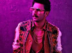 3.5 करोड़ की कार से लेकर 2 करोड़ की घड़ी तक, इतनी लग्जरी चीज़ों के शौक़ीन हैं Ranveer Singh