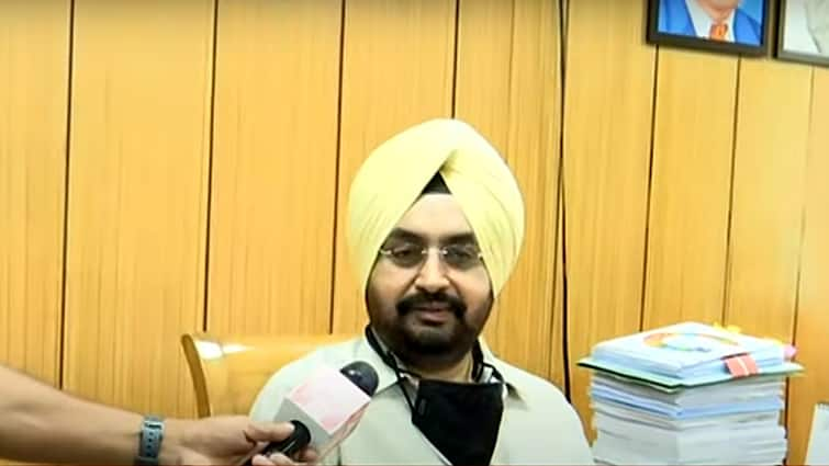 Sukhbir Singh Sandhu Took Over As The New Chief Secretary In