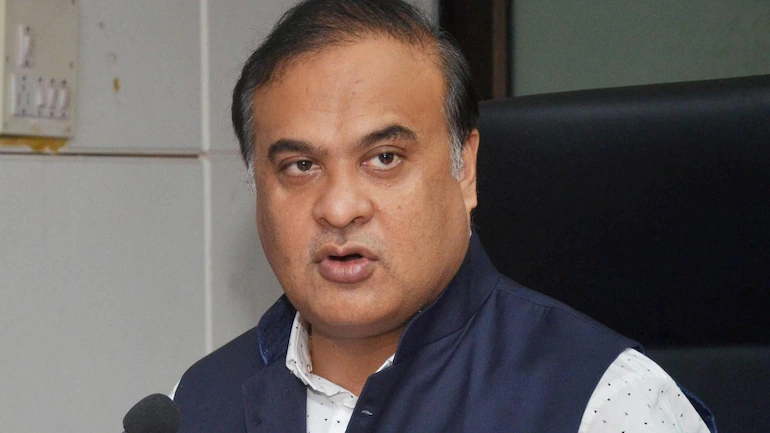 Himanta Biswa Sarma, Assam CM Speaks To Officers In-Charge; Says Shooting Should Be Pattern If Criminals Try Escaping Shooting Should Be 