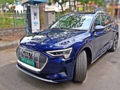 Audi e-tron Review: एक शानादर इलेक्ट्रिक एसयूवी, जानें क्या है इसमें खास