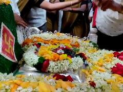 Ashadhi Wari 2021 : सासवडमध्ये सोपानकाकांच्या पालखीचं प्रस्थान, पाहा फोटो