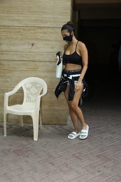 Malaika Arora Mercilessly Trolled For Latest Gym Look Flaunting Her Toned Body In Sports Bra And Shorts