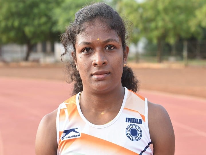 The first woman from Madurai has been selected for the Olympics ‛அம்மா... அப்பா இல்லாமல் கஷ்டப்பட்டு வளந்த புள்ள...‛ மதுரை ஒலிம்பிக் பெண்  ரேவதியின் பாட்டி நெகிழ்ச்சி!