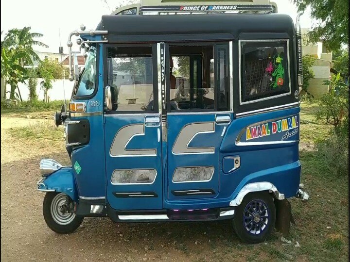 சொகுசு காருடன் போட்டிபோடும் 'அமால் டுமால்' ஆட்டோ; இதில் இத்தனை வசதிகளா?