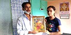 বাড়ি এসে আশ্বাস দিয়েছিলেন লকেট, একমাস পরেও মেলেনি সাহায্য, দাবি হুগলিতে বজ্রপাতে মৃতার স্বামীর