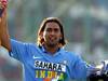 MS Dhoni Birthday: நீண்ட தலை முடியோடு வந்து ‛தல’யாக மாறிய தோனி! மஹியை மனம் கவர்ந்தவராக்கிய 148!