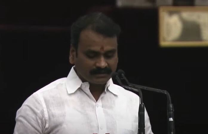 ''இது பொறுப்பல்ல, பணி'' - பதவியேற்ற பின் மத்திய அமைச்சர் எல். முருகன் பேச்சு