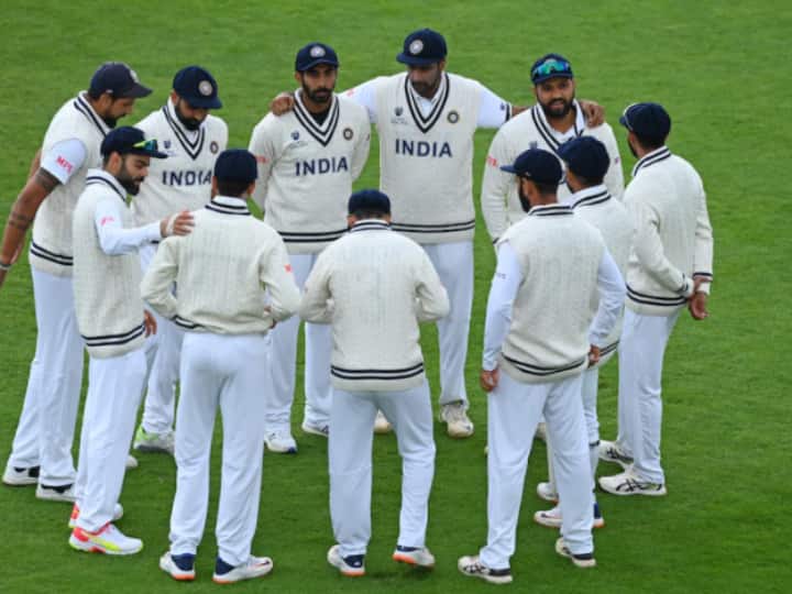 IND vs ENG Test Series: Ajinkya Rahane set to miss England tour; selectors set to pick two squads IND vs ENG Test Series: इंग्लंड दौऱ्यापूर्वी भारताला मोठा धक्का, दुखापतीमुळं टीम इंडियाचा माजी कर्णधार संघाबाहेर?