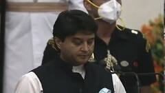 Modi Cabinet Expansion: ज्योतिरादित्य सिंधिया, अश्विनी वैष्णव ने ली मंत्री पद की शपथ