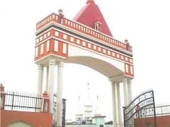 माया मोह के चक्कर में फंसे महंत, कानपुर के दो प्रसिद्ध मंदिरों में गहराया वर्चस्व का विवाद