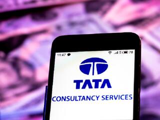 TCS Q3 Results: ત્રીજા ક્વાર્ટરમાં TCS નો નફો ₹10,883 કરોડ, રોકાણકારોને શેર દીઠ ₹75નું વિશેષ અને વચગાળાનું ડિવિડન્ડ
