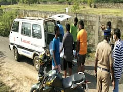 காஞ்சிபுரம் : மனைவியுடன் தவறான நட்பு : நண்பனை சரமாரியாக வெட்டிக்கொன்றவர் கைது..!