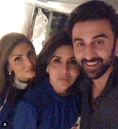 IN PICS: Ranbir Kapoor-Alia Bhatt, Kareena- Karisma With Dad Randhir & Others Attend Neetu Kapoor's Birthday Bash