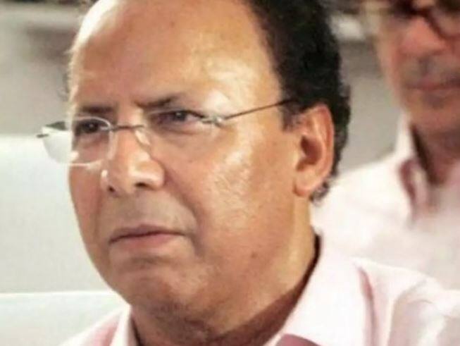 Vidhu vinod chopra elder brother vir chopra passes away due to covid-19 બોલિવૂડને લાગ્યો વધુ એક મોટો ઝટકો, વિધુ વિનોદ ચોપડાના મોટા ભાઈનું કોરોનાથી નિધન