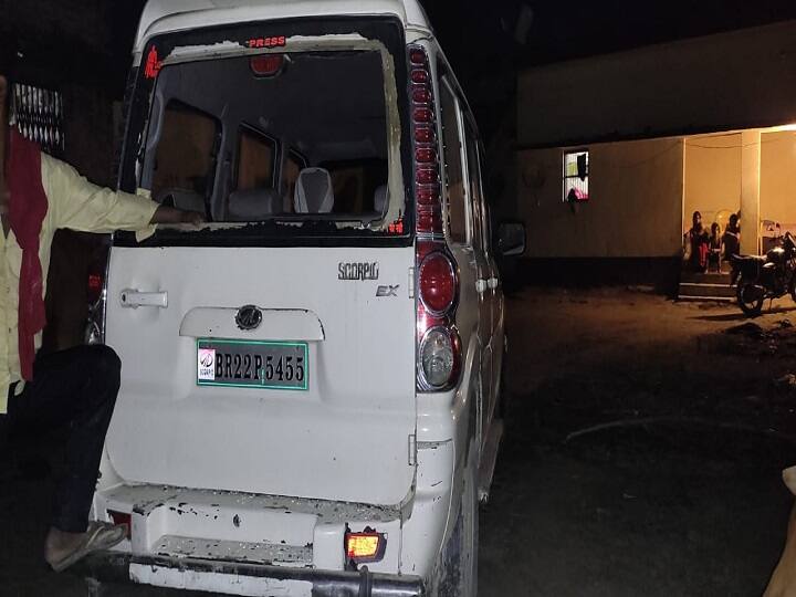 ऑर्केस्ट्रा में 'फेवरेट' गाना बजाने को लेकर भिड़े बाराती और ग्रामीण, जमकर किया उपद्रव, गाड़ियों के तोड़ डाले शीशे