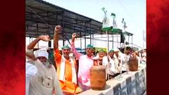 Ghaziabad Farmers Protest: केंद्र सरकार के खिलाफ किसानों का हॉर्न बजाओ दिवस