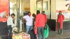 પશ્વિમ રેલવેએ પ્લેટફોર્મ ટિકિટના દરમાં કેટલો કર્યો વધારો, જુઓ વીડિયો