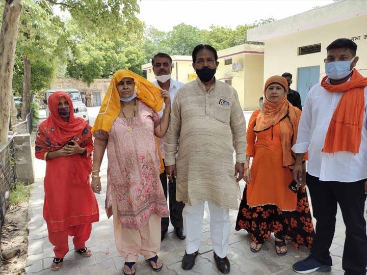 Nimination Process begin for Block Pramukh election in Gautam budh Nagar ann ब्लॉक प्रमुख चुनाव के लिये नामांकन शुरू, गौतमबुद्ध नगर में दिलचस्प है लड़ाई