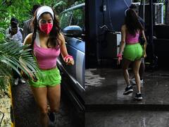 गुलाबी टॉप, हरी शॉर्ट्स पहनकर जिम पहुंचीं Janhvi Kapoor, फिर एक बार अदाओं से लूट लिया फैंस का दिल