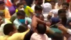 UP ब्लॉक प्रमुख नामांकन में चले ईंट पत्थर, गोली और बम, ब्लॉक-ब्लॉक बवाल की EXCLUSIVE तस्वीरें