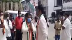 Surat: બારડોલીમાં મળી પ્રદેશ કોંગ્રેસની કારોબારી બેઠક,મોંઘવારી મુદ્દે યોજાયેલી રેલીમાં કાર્યકરોની કરાઈ અટકાયત