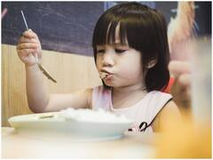 यह फूड्स रोजाना खिलाने से आपके बच्चों का कद होगा लंबा, इस तरह डाइट में करें शामिल