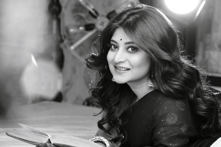 ধারাবাহিকে আসছে নতুন চমক। সারদাময়ীর চরিত্রে দেখা যাবে ধারাবাহিক ও ওটিটির জনপ্রিয় মুখ সন্দীপ্তা সেনকে।