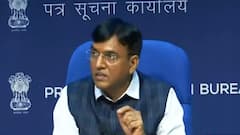 'Punchnama' of picnics inviting Covid 3rd wave | Bharat Ki Baat | 8 July 2021