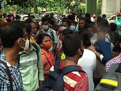 Upper Primary Recruitment: অব্যাহত অসন্তোষ, অভিযোগের নিষ্পত্তি না হওয়া পর্যন্ত নিয়োগ প্রক্রিয়া স্থগিতের আর্জি চাকরি প্রার্থীদের